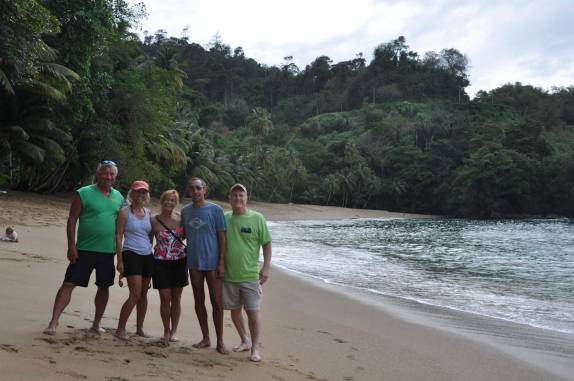 Encontro com os casais americanos de Miwaukee, na praia de Englishman'Bay, em Tobago